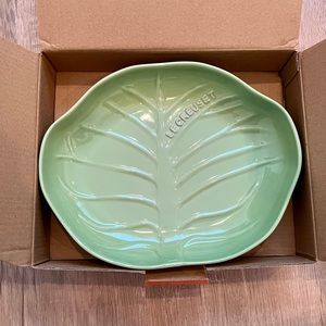 Le Creuset Medium Cabbage Dish‎ 9” NIB “GIFT IDEA”